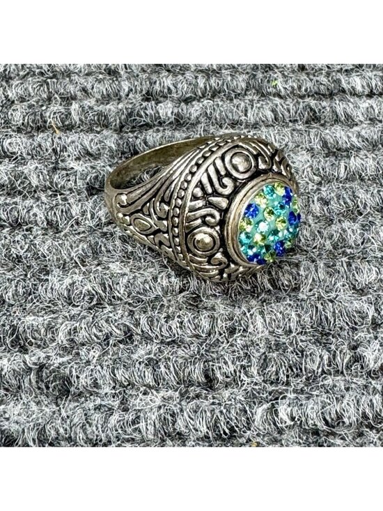 Costume Jewelry Jewelry - Vintage Cluster Rhinestone Statement Ring Size 8 Blue Green Filigree Cocktail